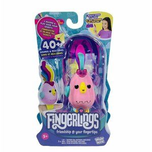 Fingerlings Sweet Tweets Interactive Debbie Bird 40+ Sounds & Reactions Pink